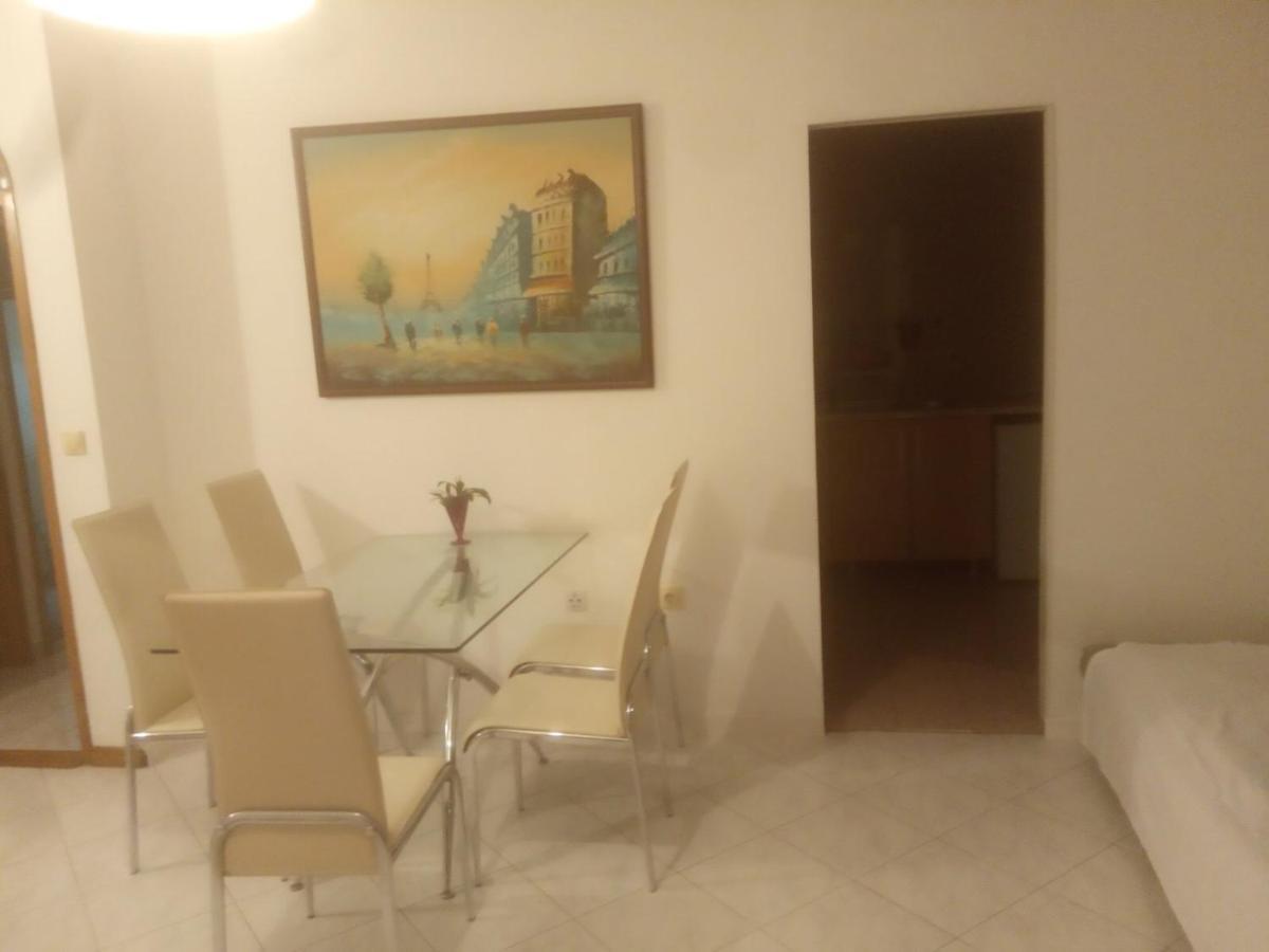 Solar Apartments Herceg Novi Esterno foto
