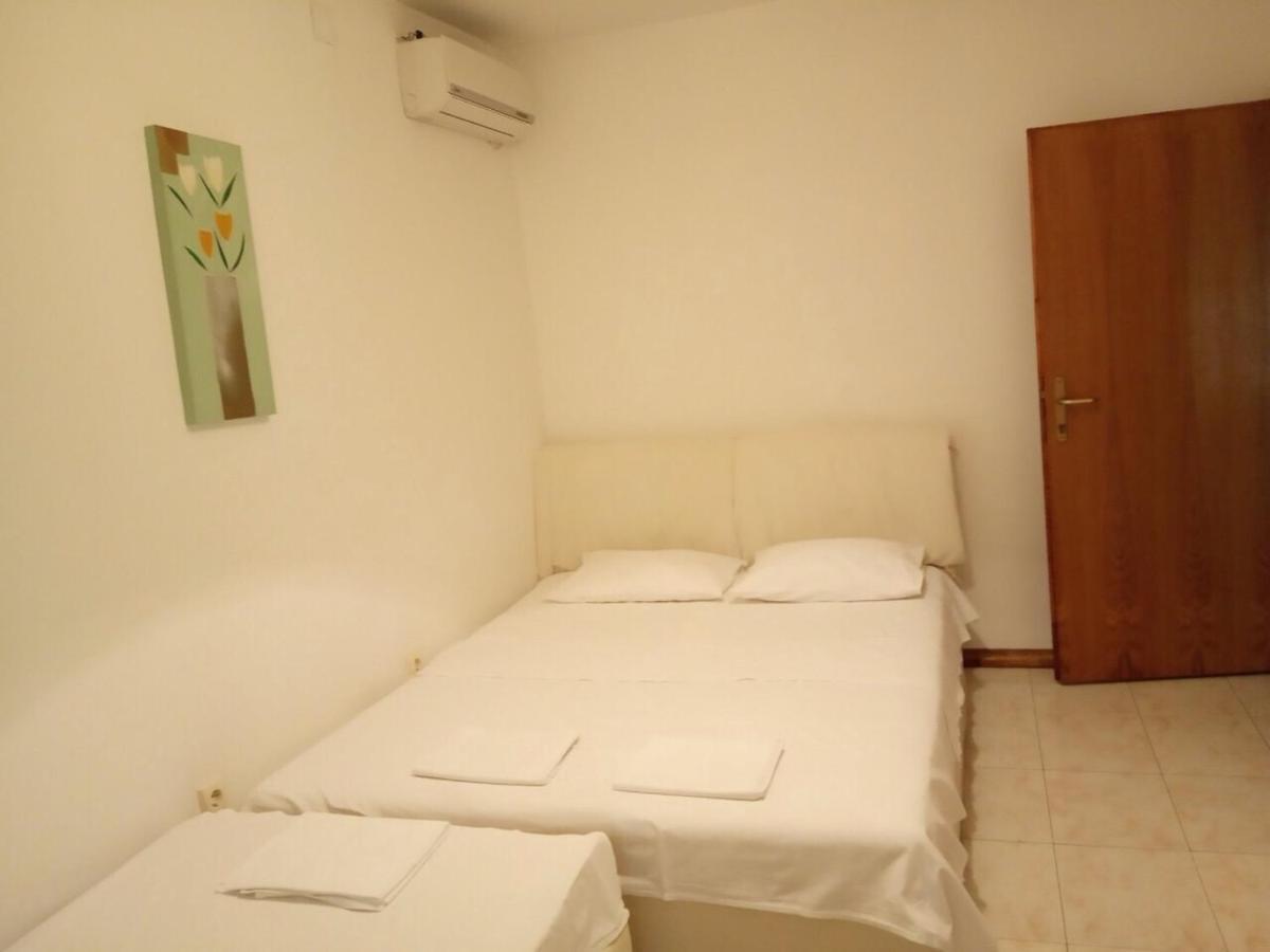 Solar Apartments Herceg Novi Esterno foto