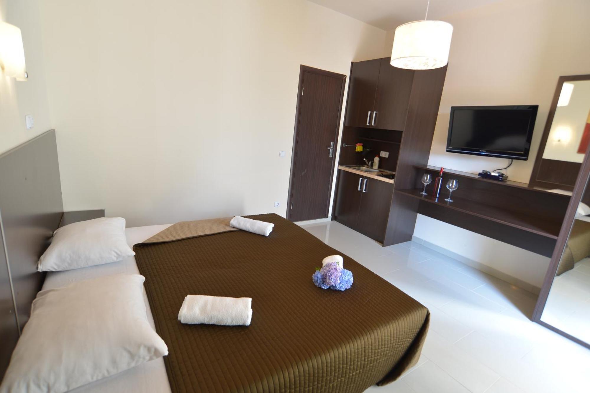 Solar Apartments Herceg Novi Esterno foto