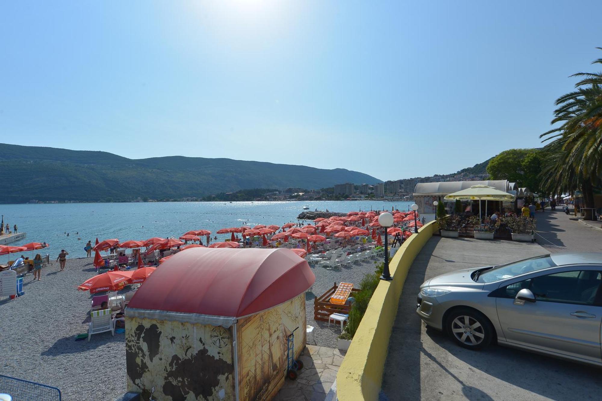 Solar Apartments Herceg Novi Esterno foto
