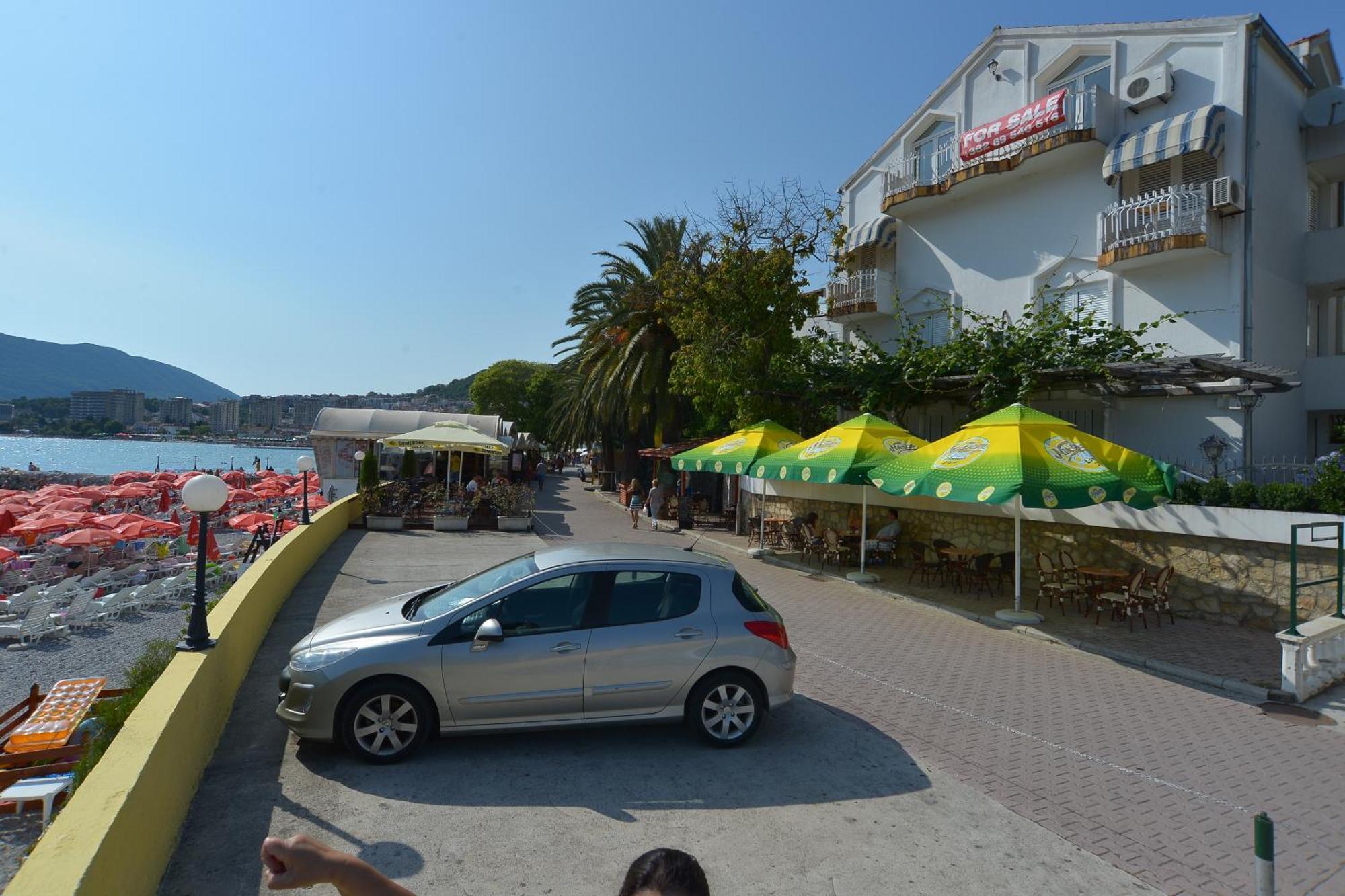 Solar Apartments Herceg Novi Esterno foto