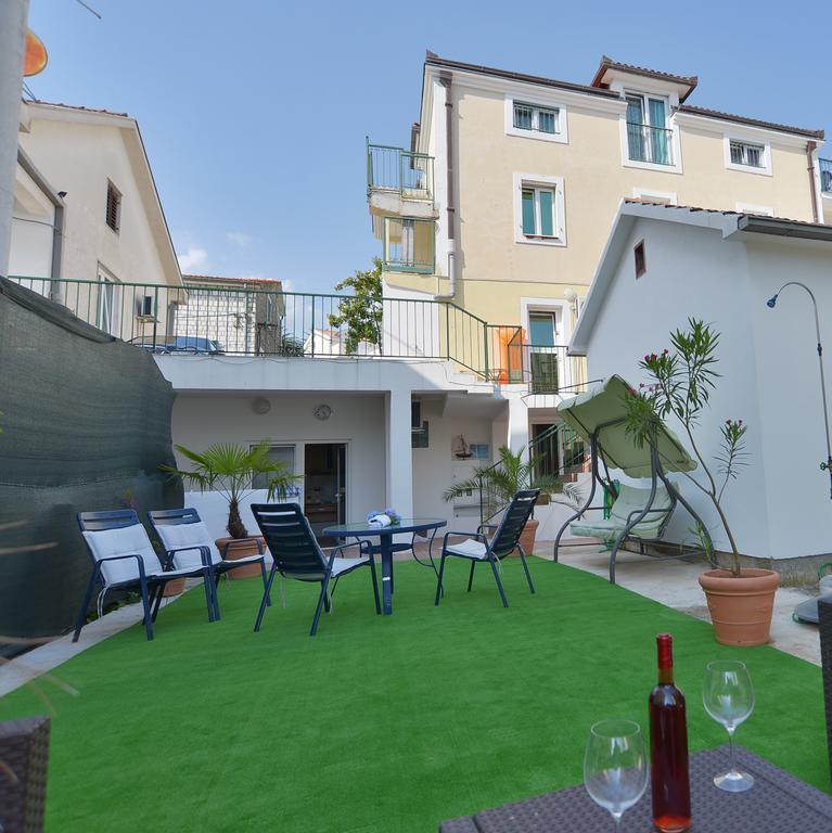 Solar Apartments Herceg Novi Camera foto